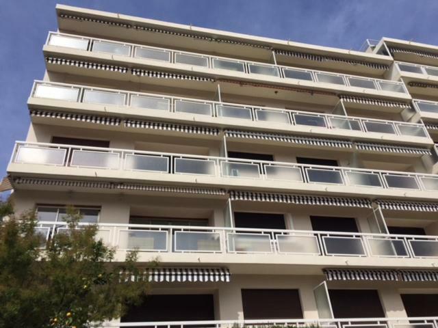 Splendide 3 Pieces Vue Mer Antibes Exterior photo